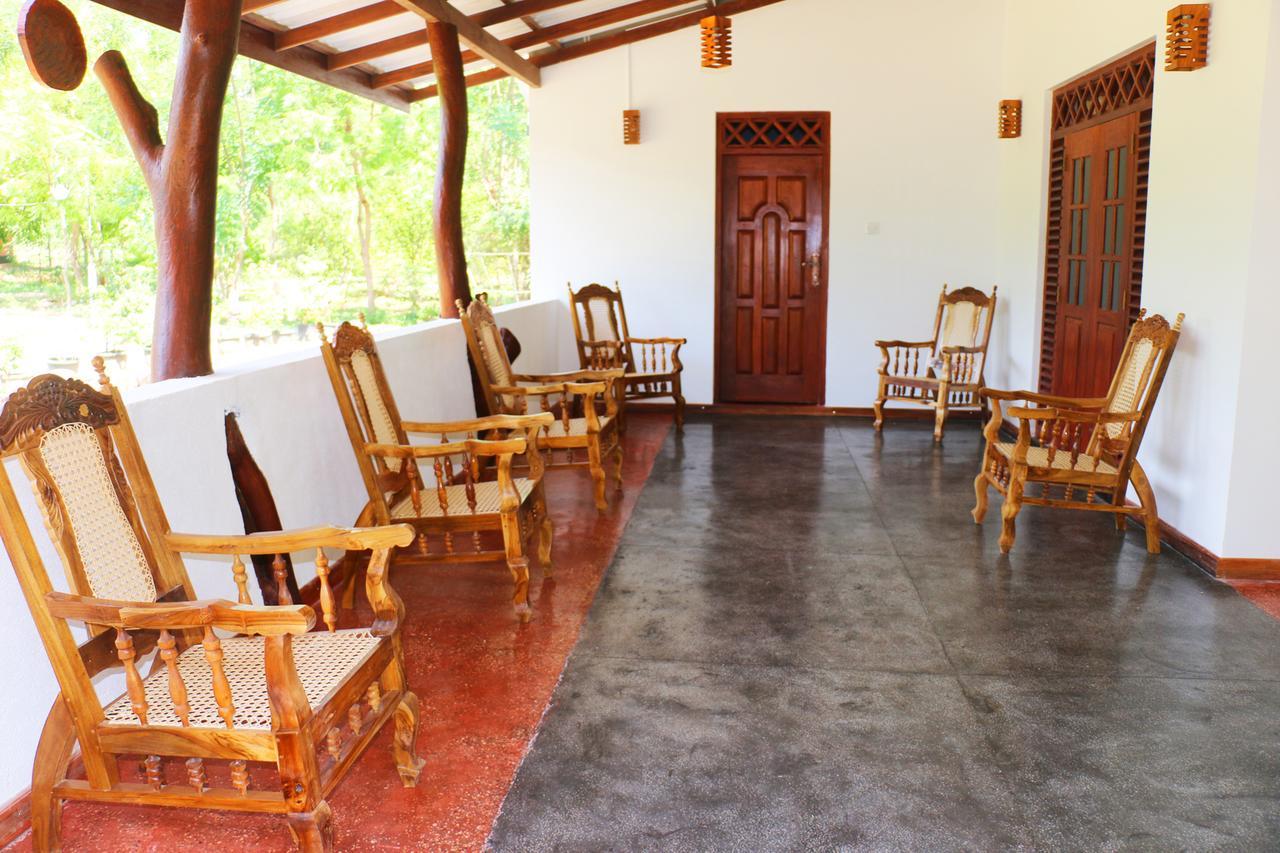 Hotel Lavish Eco Jungle Tissamaharama Exterior foto