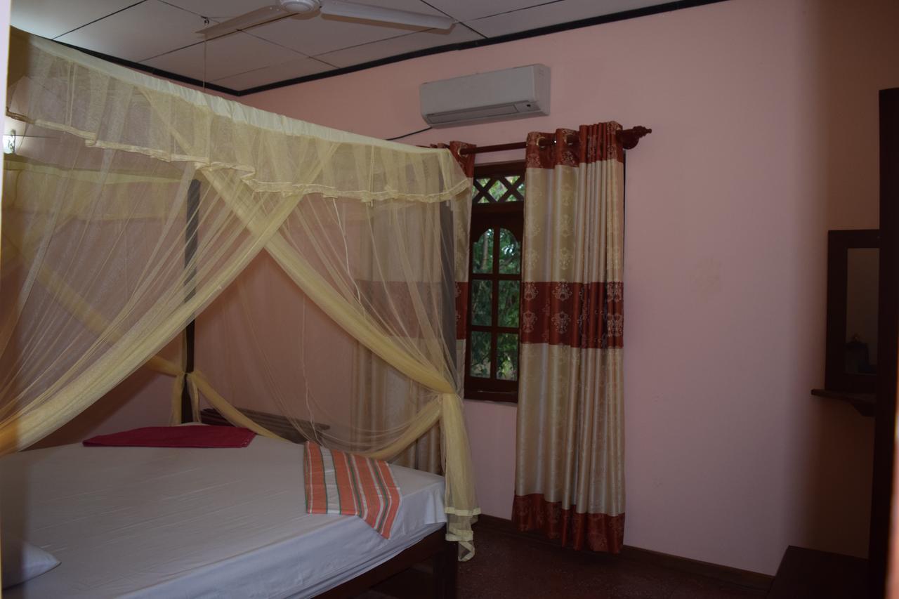 Hotel Lavish Eco Jungle Tissamaharama Exterior foto